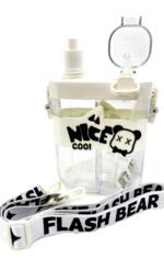 ⁦زجاجة ماء "NICE COOL" – تصميم عصري بغطاء متعدد الوظائف وحزام كتف⁩ - الصورة ⁦4⁩
